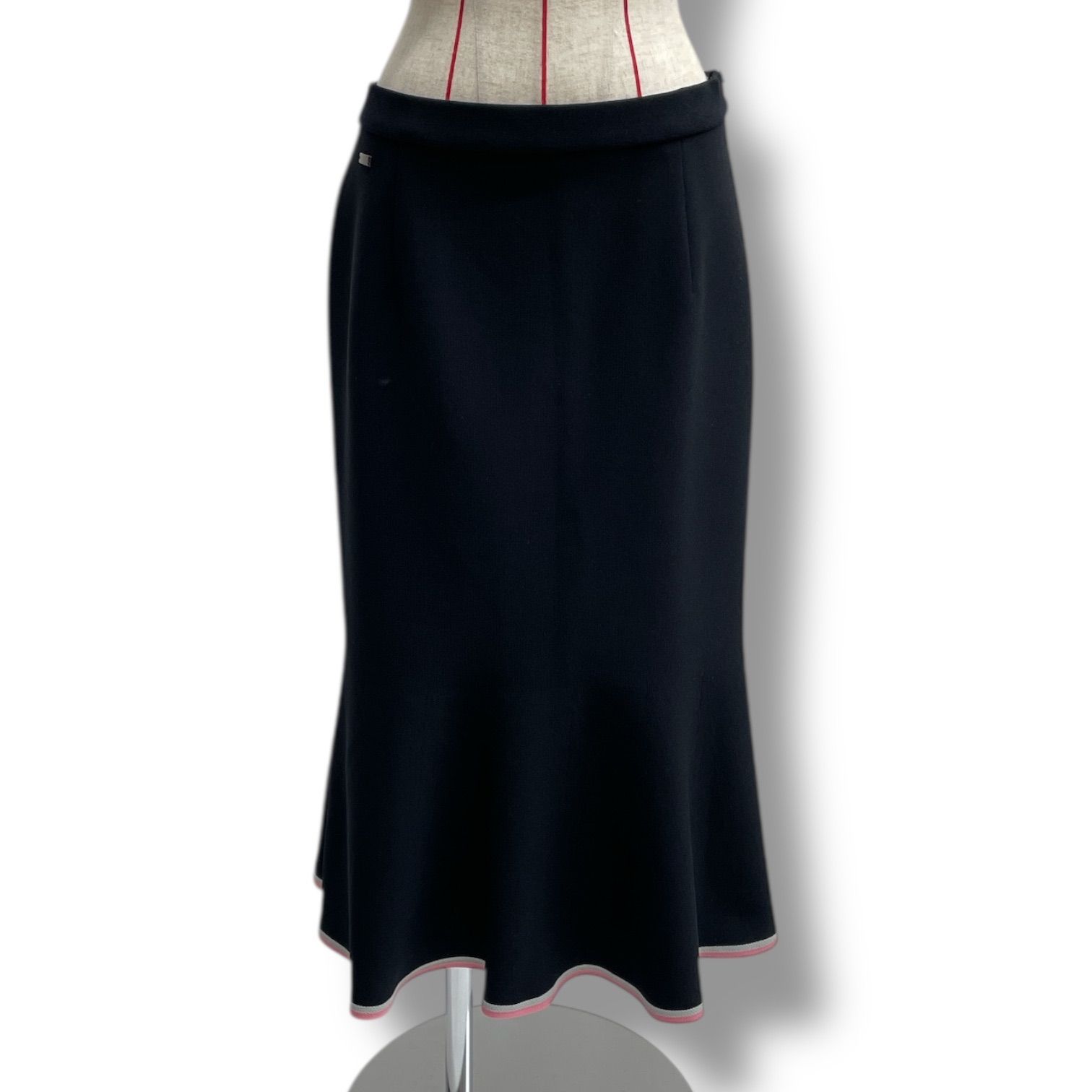 LEONARD レオナール マーメイドシルエット厚手ニットフ スカート ニットスカート スカート フ ニット 裾ライン ブラック ピンク グレー 黒 灰色 サイズ40 レディース 秋 ゴーゴー古着マルイ北千住店 22 No.991