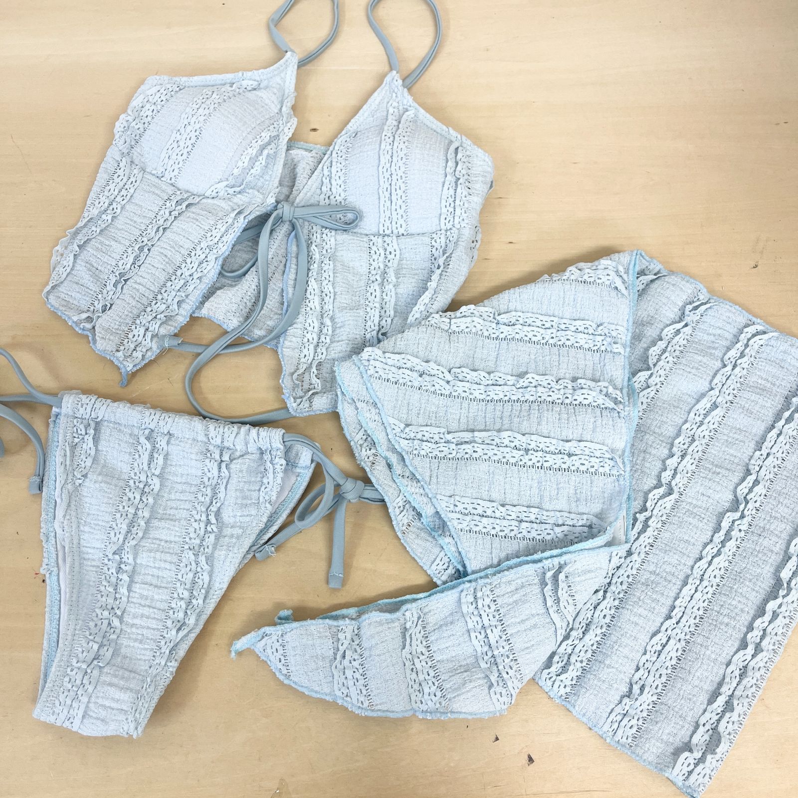 ライトブルー セパレートビキニ 星型チャーム付き