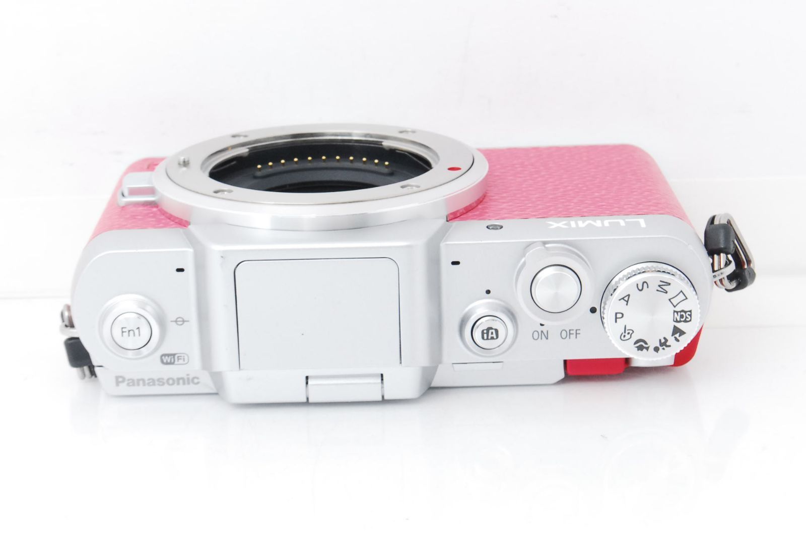 ⭐Panasonic Lumix GF 7 ボディ⭐ピンク⭐送料無料❤️ すぐ使える❤️LUMIX GF7 ピンク ミラーレス Wi-Fi 初心者 夏旅行に