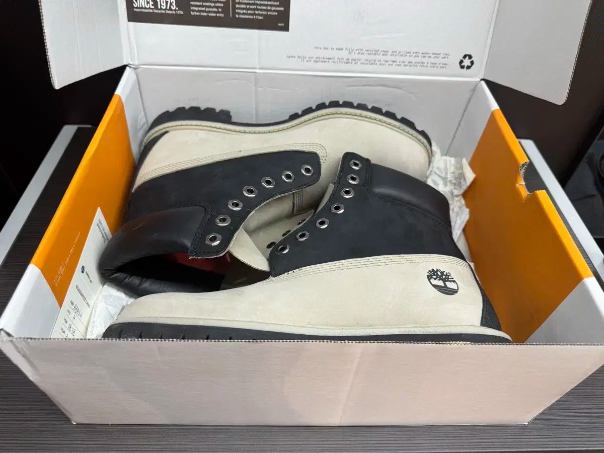 Timberland ティンバーランド 6 インチ 防水 ブーツ ライト ブラウン 黒
