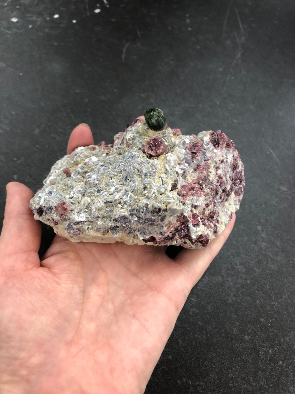 バイカラートルマリン原石