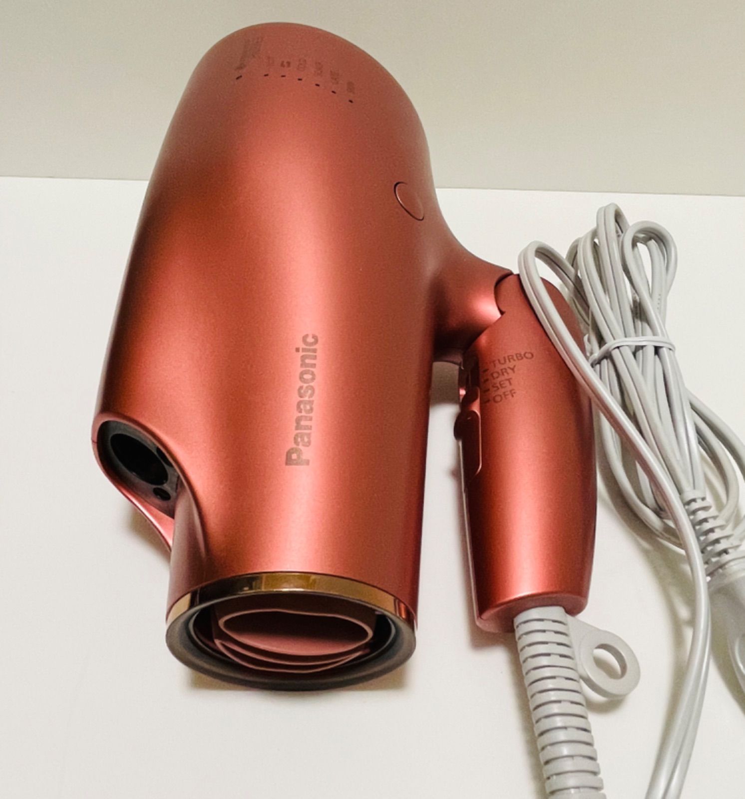 美品！パナソニック ヘアドライヤー ナノケア 「ナノイー」搭載 コーラルピンク 美品！パナソニック ヘアドライヤー ナノケア 「ナノイー」搭載
