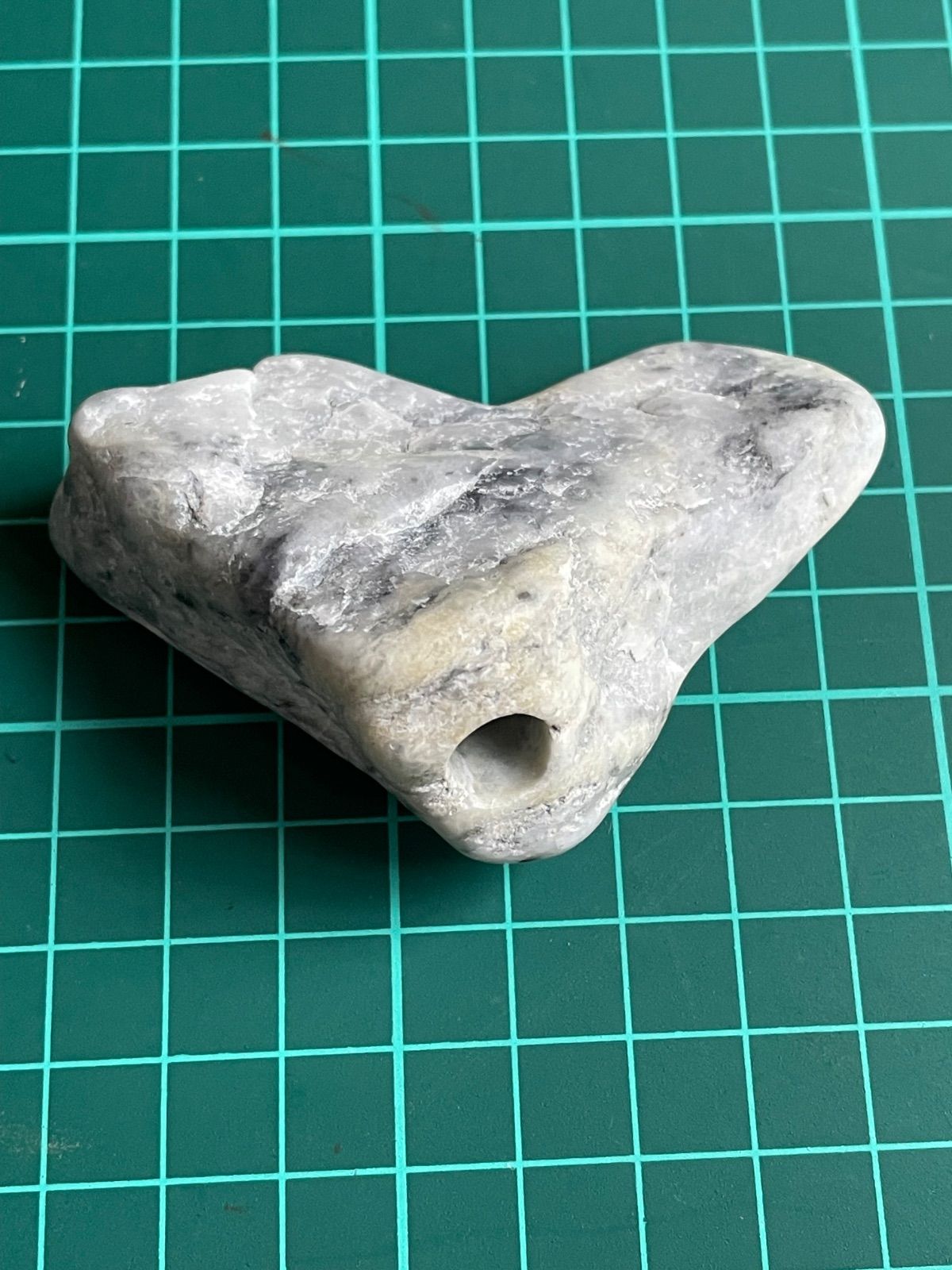 ☆専用☆石笛 翡翠 250400 ☆専用☆石笛 翡翠 250400 楽天市場】