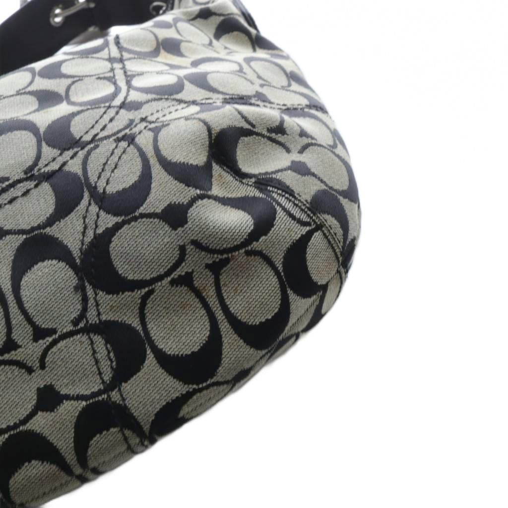 ショルダーバッグ パテント