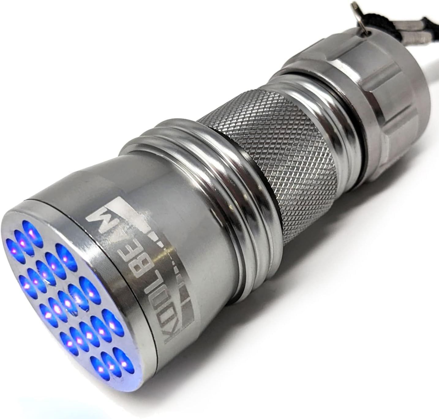 【特価商品】【寿司専門誌にも掲載！】KOOLBEAM アニサキスライト アニサキスが検出できる 365nm 強力 ブラックライト LED UVライト KB-38 単4ｘ3本使用