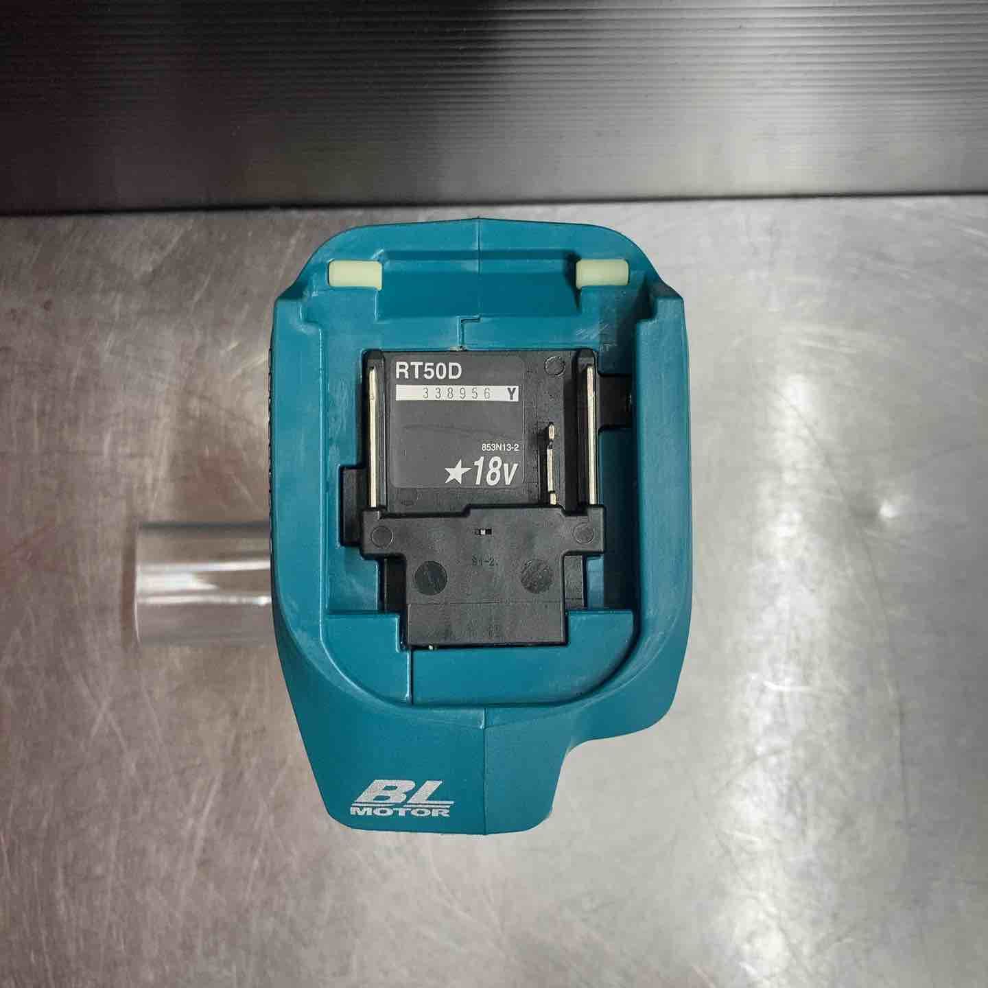 バッテリー1個付属