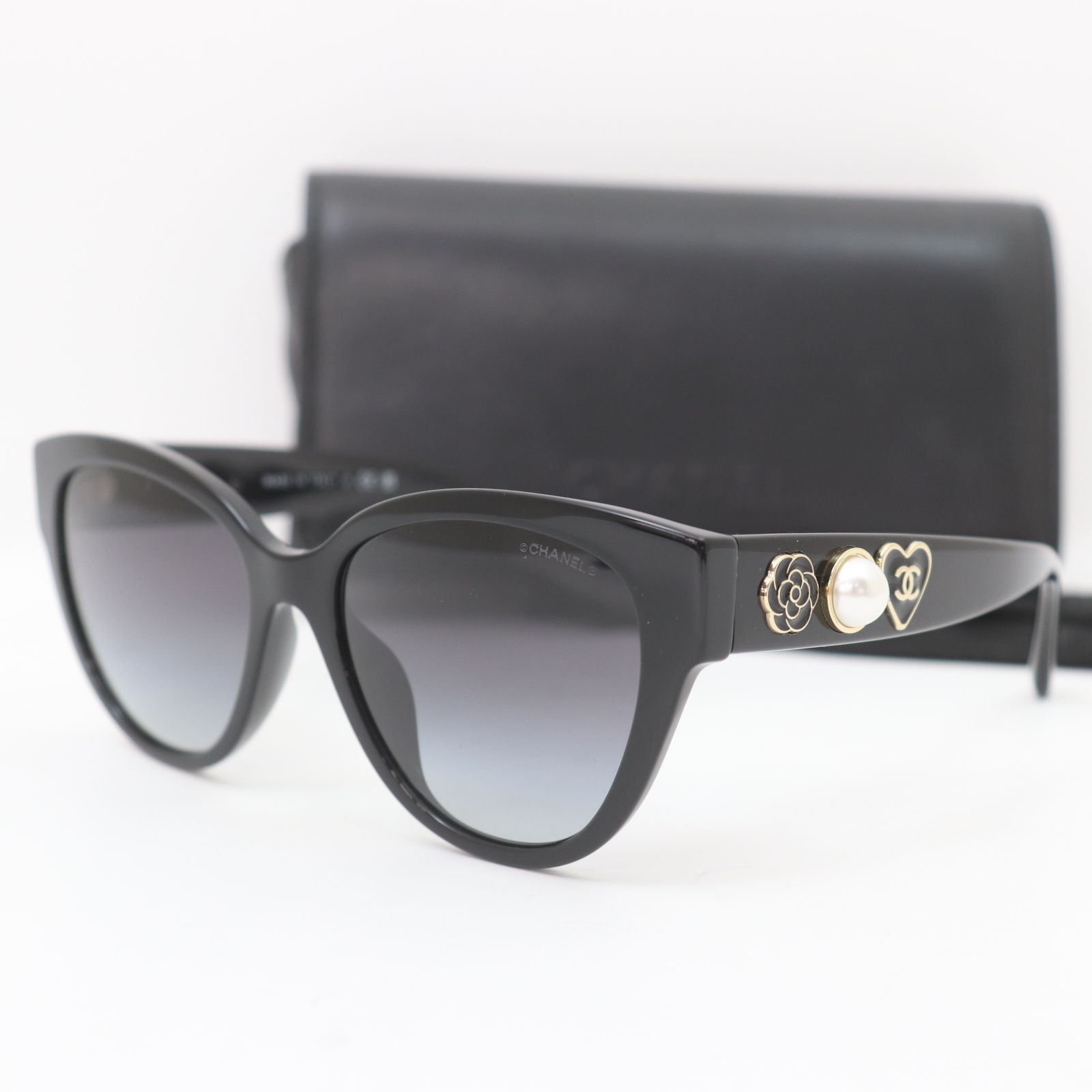 CHANEL サングラスカメリアパールハート