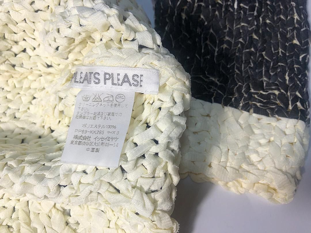 希少■イッセイミヤケ プリーツプリーズ 編み込み加工 ニットPP69-KK285 希少□イッセイミヤケ プリーツプリーズ 編み込み加工 ニット