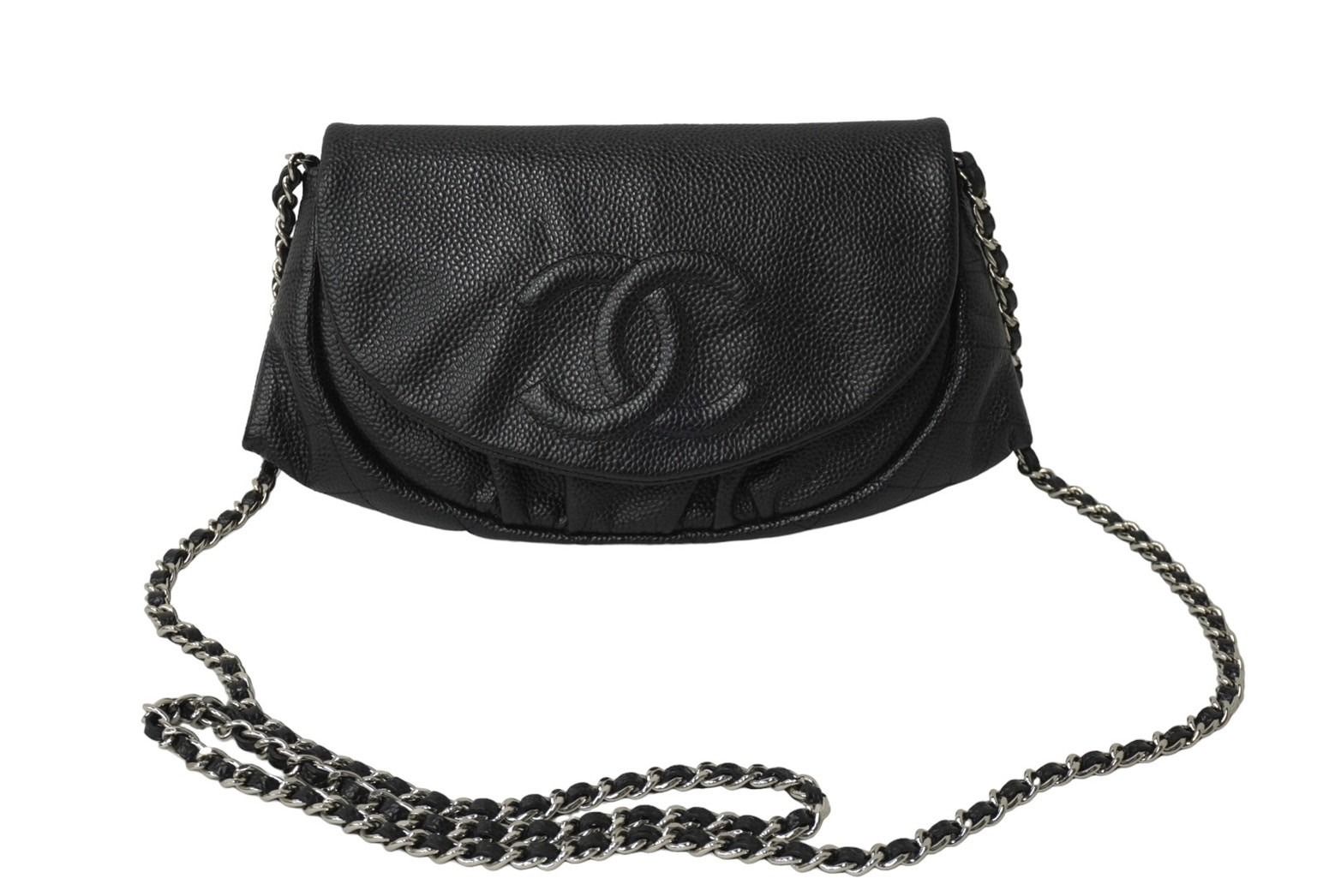 CHANEL シャネル ショルダーバッグ ハーフムーンチェーンウォレット ココマーク 15番台 キャビアスキン ブラック 64779