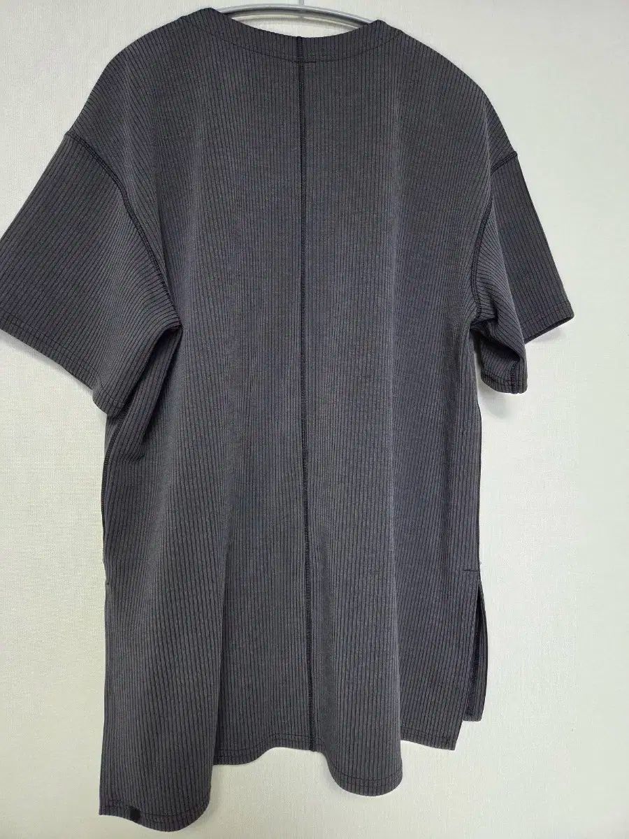 lululemon ソフトストリーム Vネック