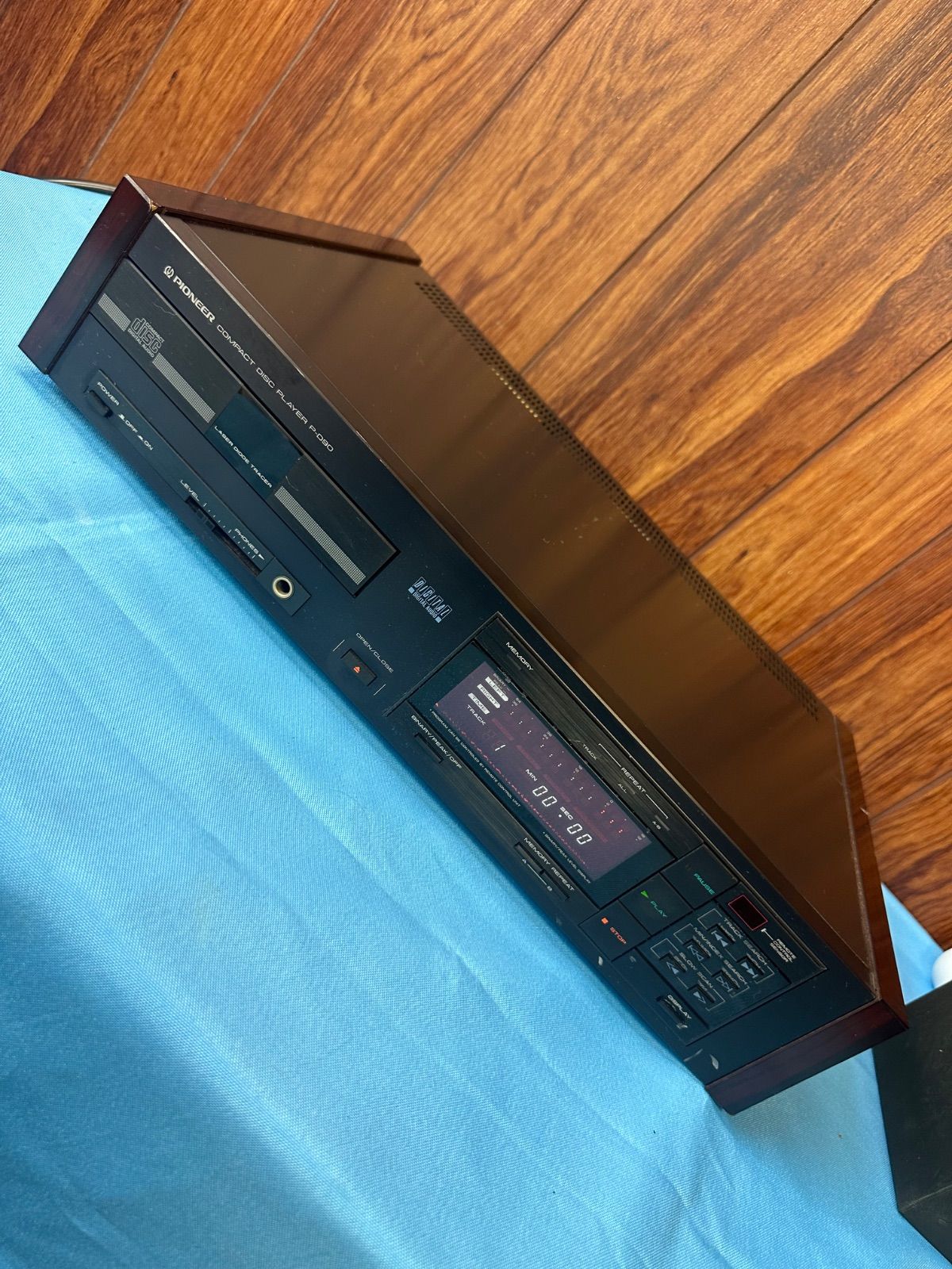PIONEER|パイオニア CDプレーヤー P-D90 モデル オーディオ機器