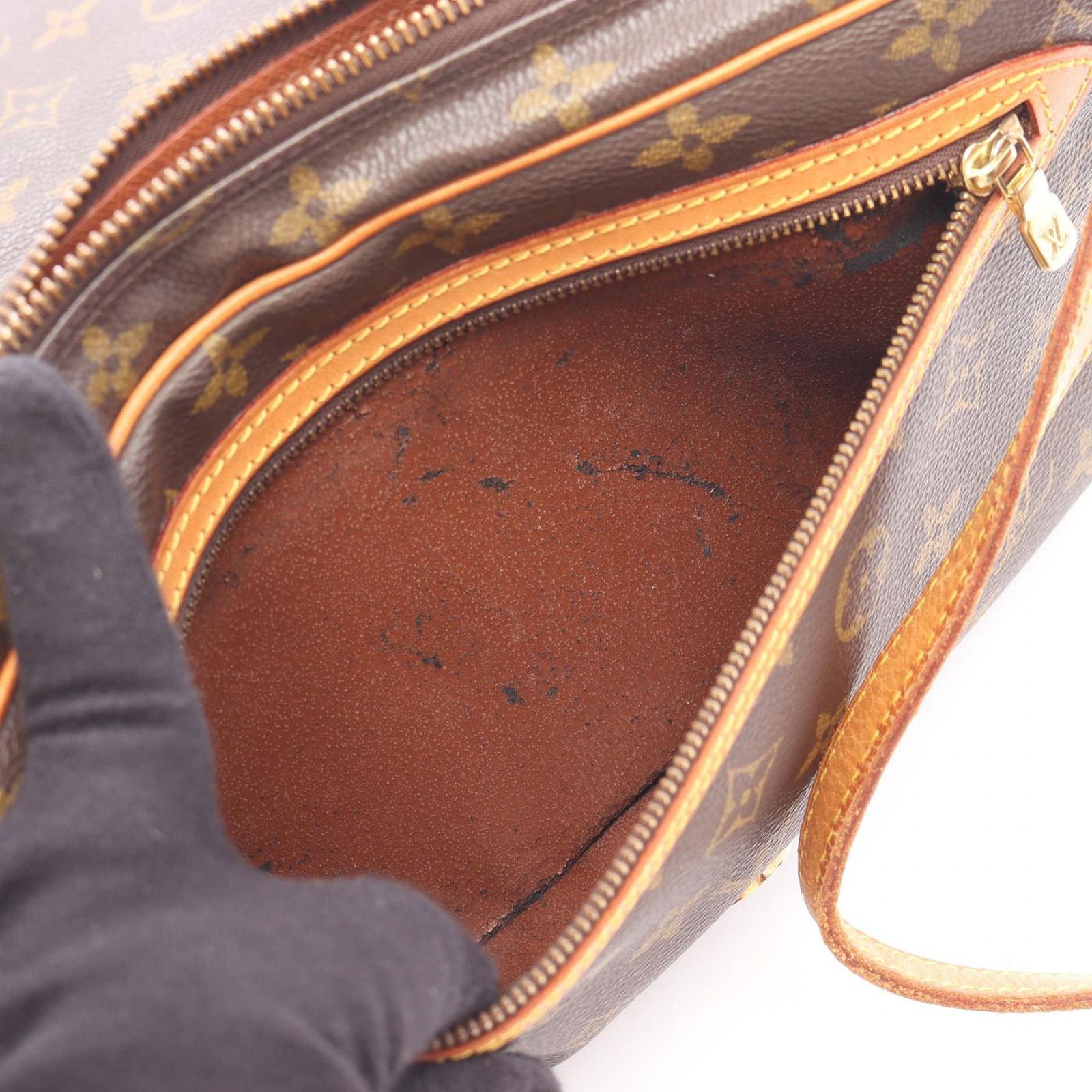 ルイヴィトン ショルダーバッグ サンジェルマン28 モノグラム 斜めがけバッグ LOUIS VUITTON ルイ・ヴィトン サンジェルマン28 ショルダー