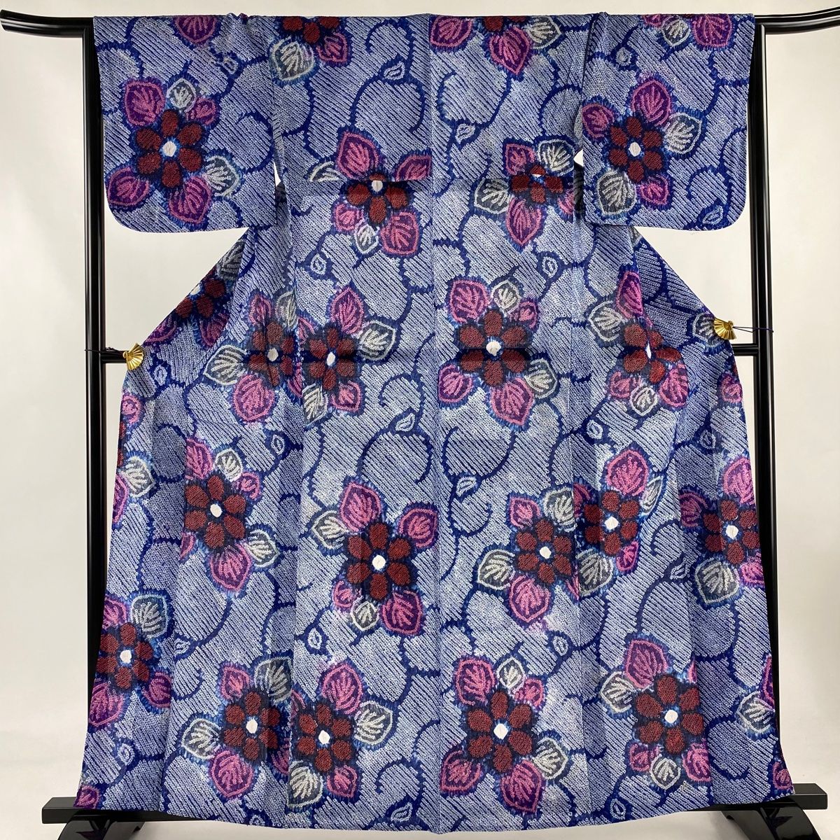 浴衣 身丈161cm 裄丈64cm M 絞り浴衣 草花 紺色 綿 名品