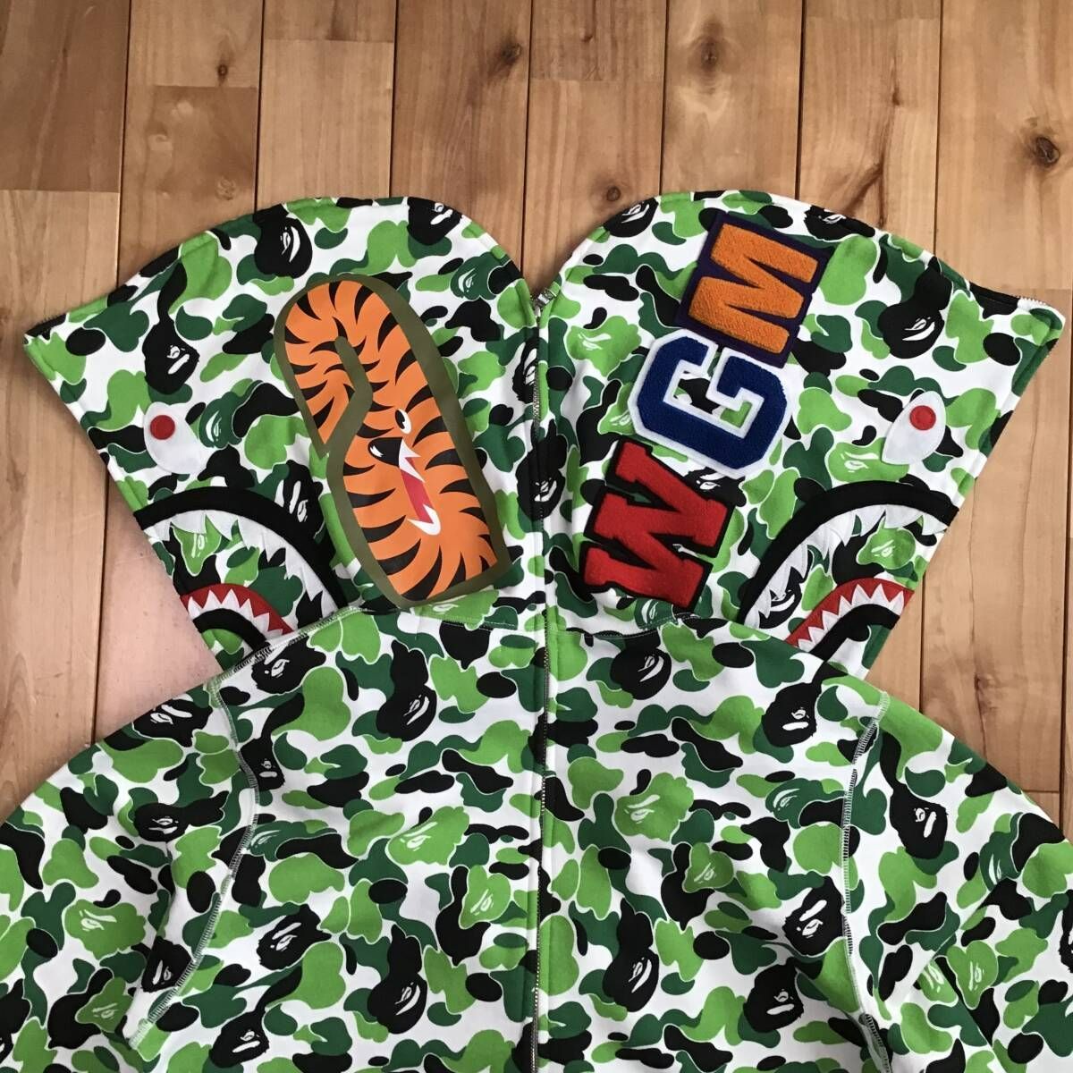 ☆成都限定☆ CHENGDU STORE CAMO Separate shark full zip hoodie M