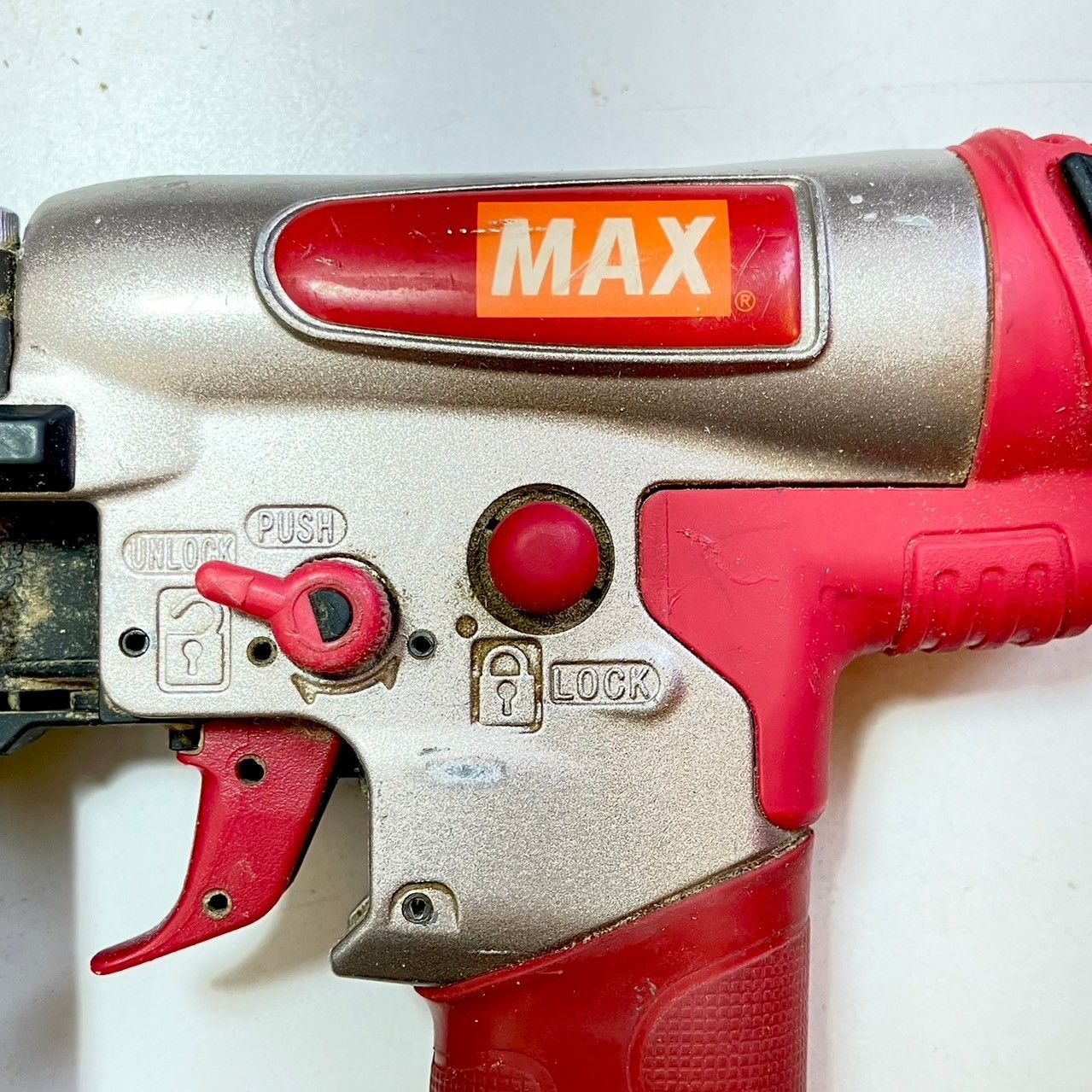 MAX スーパーネイラ HA-50P2 (D) ピンネイラ 高圧 釘打機 ピンタッカー 