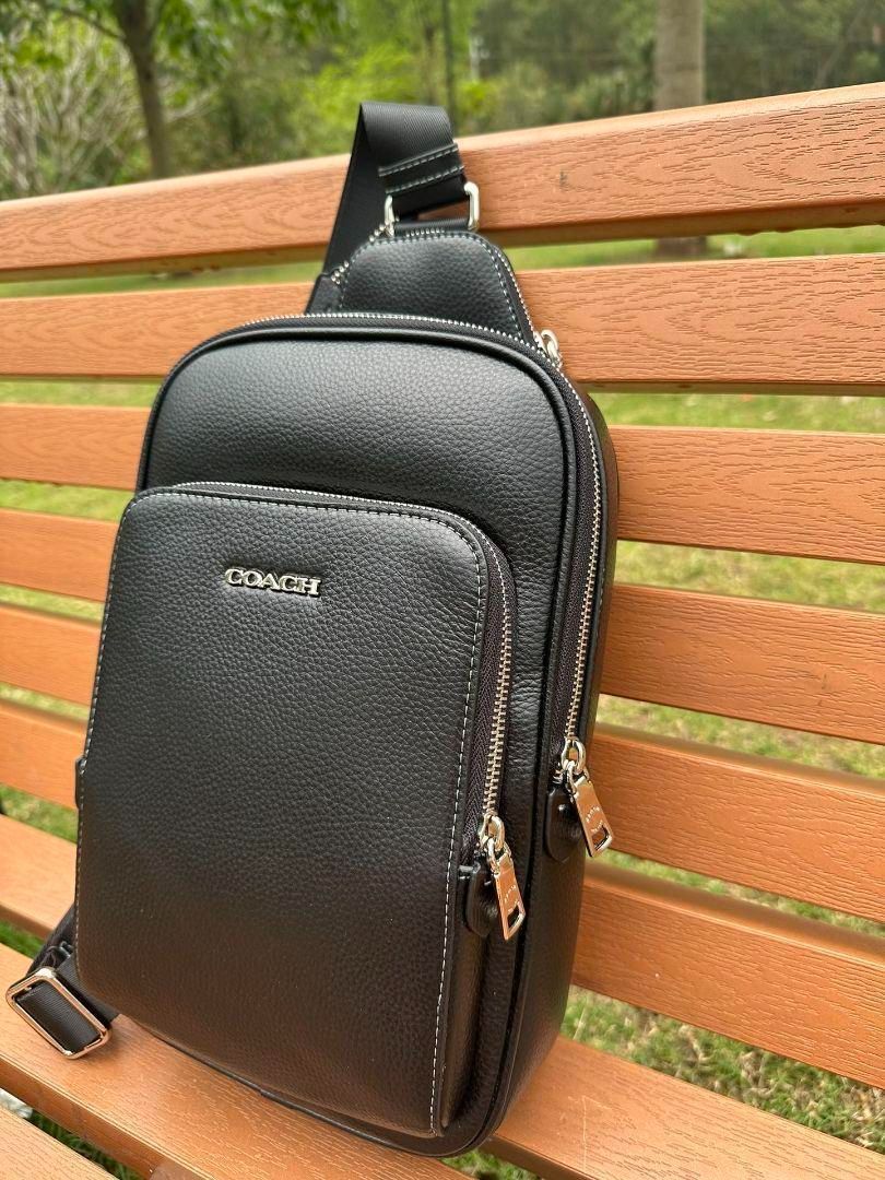 期間限定割引中】COACHメンズ バッグ スムース カーフスキン イーサン  