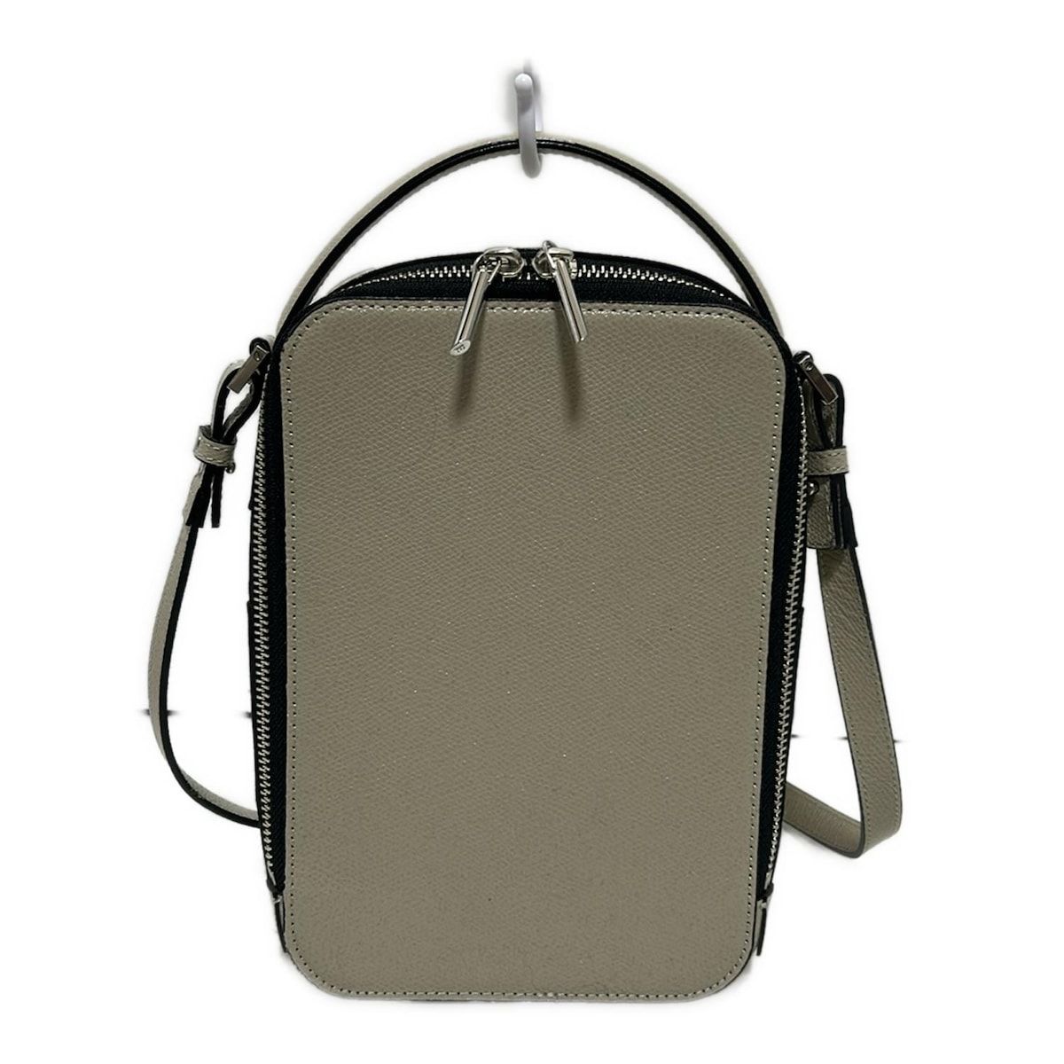 D0542S 未使用品 Epoi レザーショルダーバッグ カーキ 楽天市場】未使用品 Epoi レザーショルダーバッグ カーキ