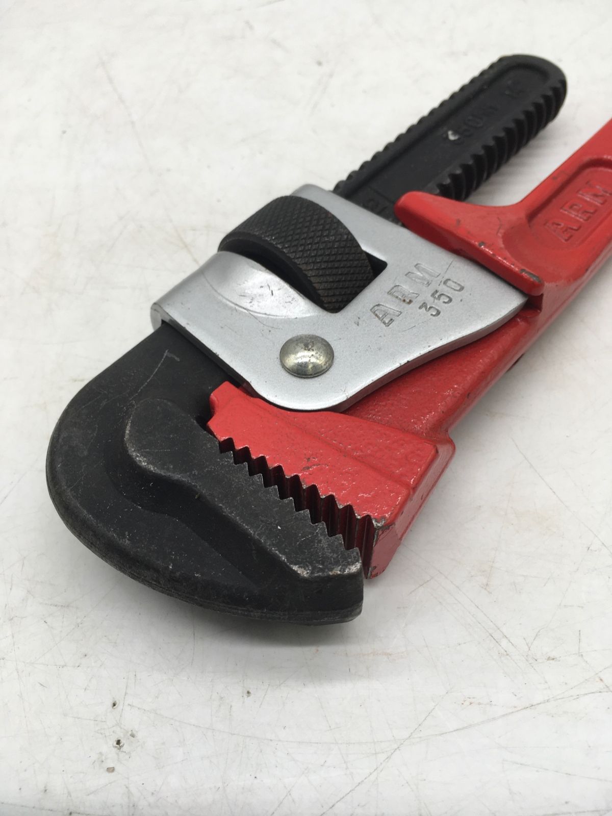 配管工具】 各種パイプレンチ 5挺分 (HIT.ARM.MCC) 中古品 機械 配管工具】 各種パイプレンチ 5挺分 (HIT.ARM.MCC) 中古品 機械
