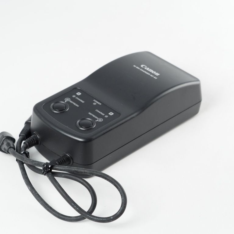 Canon キヤノン ニッケル水素チャージャー NC E 2 NP 3 の急速充電器