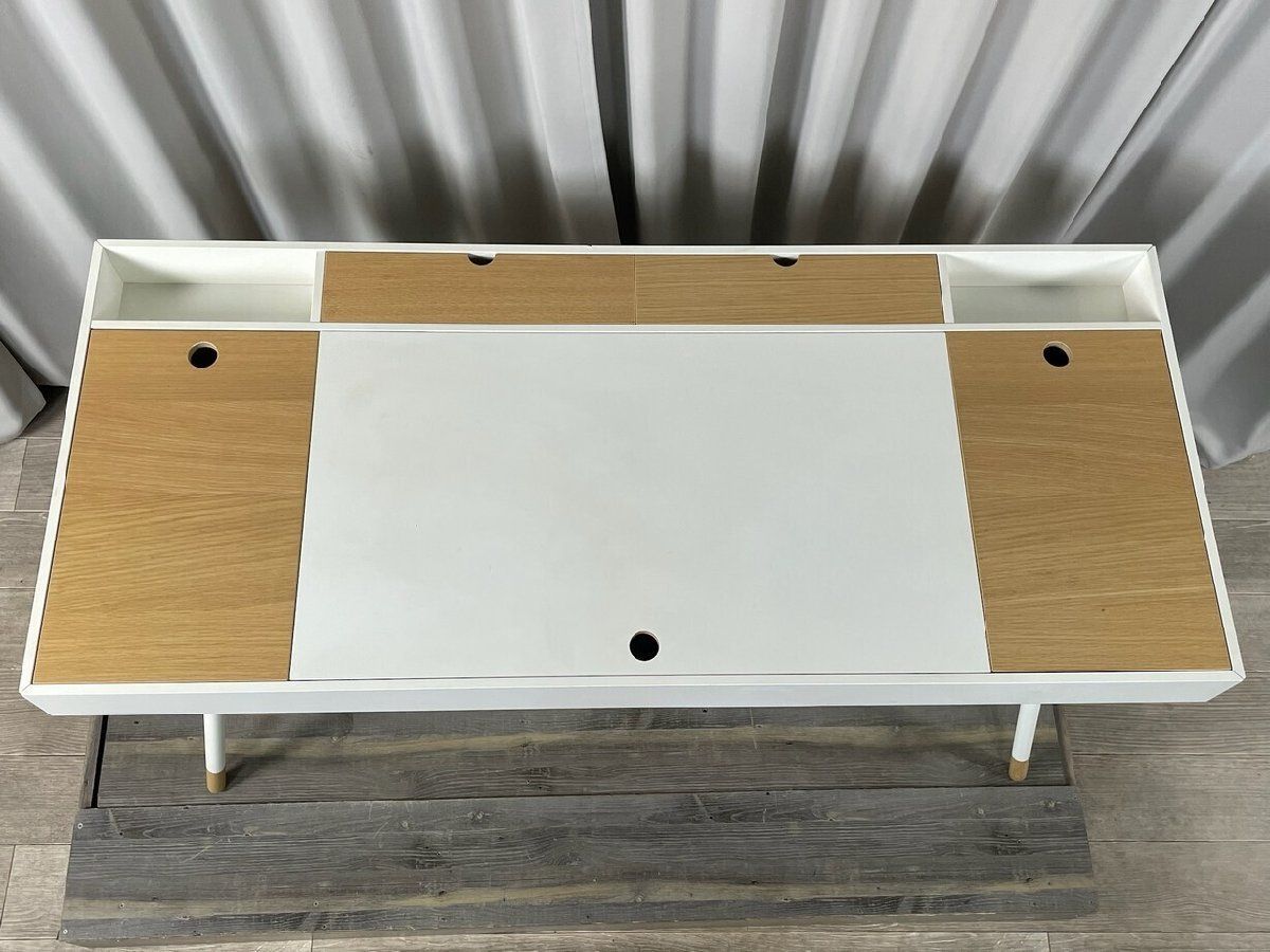 モダン パソコン