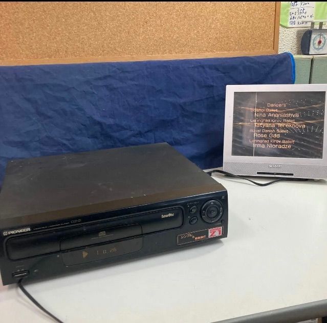 動作品 Pioneer LD コンパチブルプレーヤー CLD-Z1 LDプレイヤー