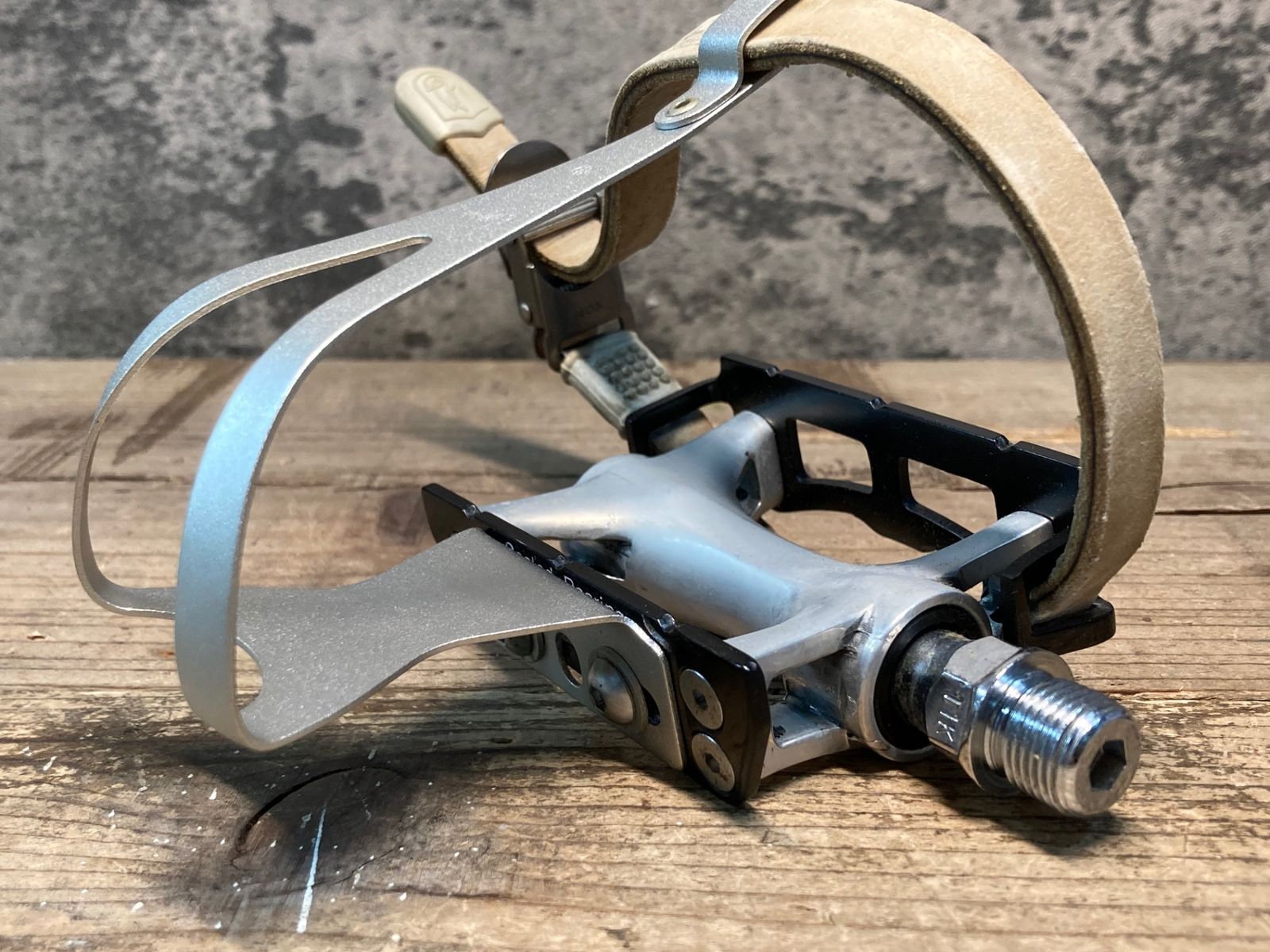 IN674 三ヶ島 MKS CUSTOM NUEVO NJS ペダル アルミトークリップ