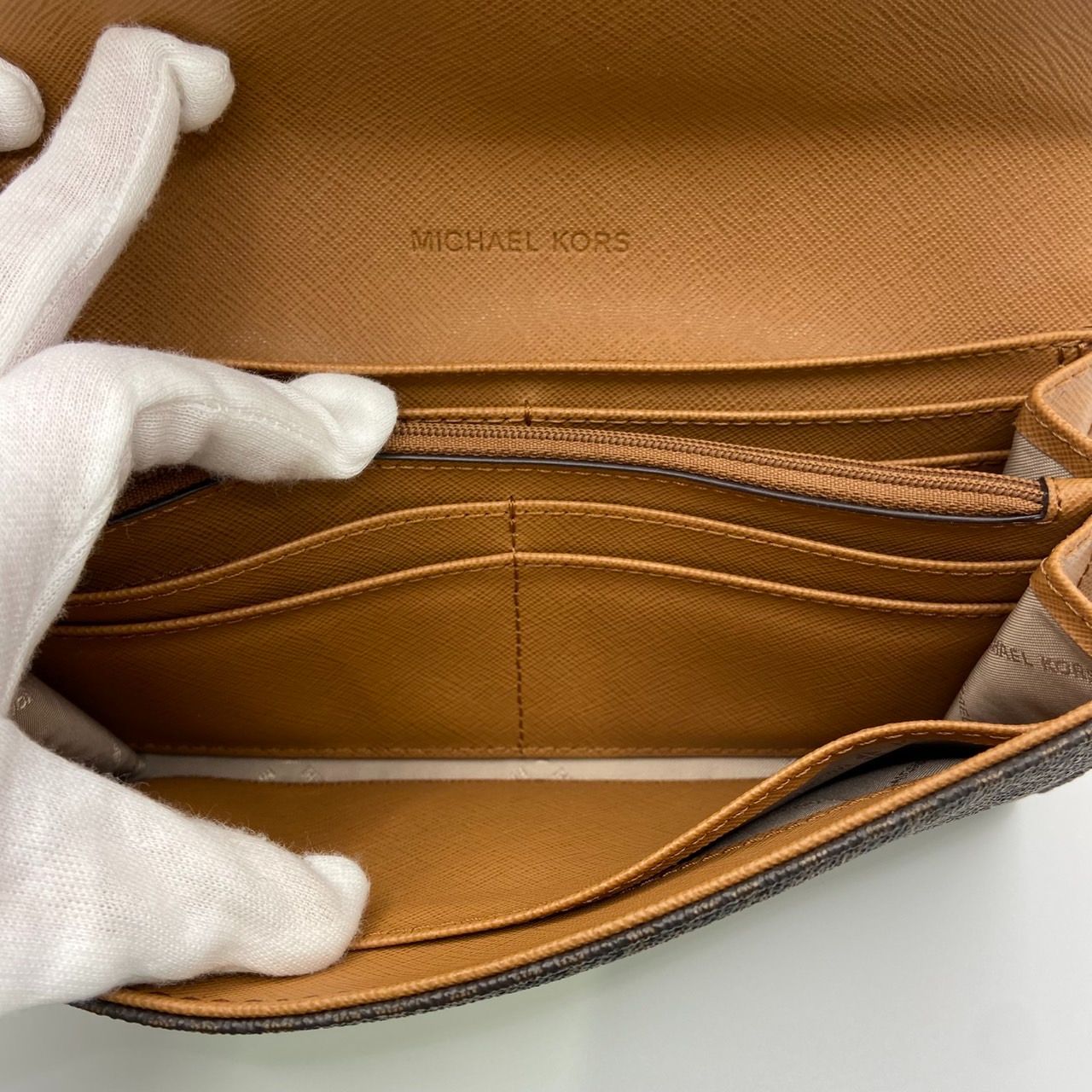 返品OK】MICHAEL KORS マイケルコース モノグラム MKロゴ 35F8GFTE1B 