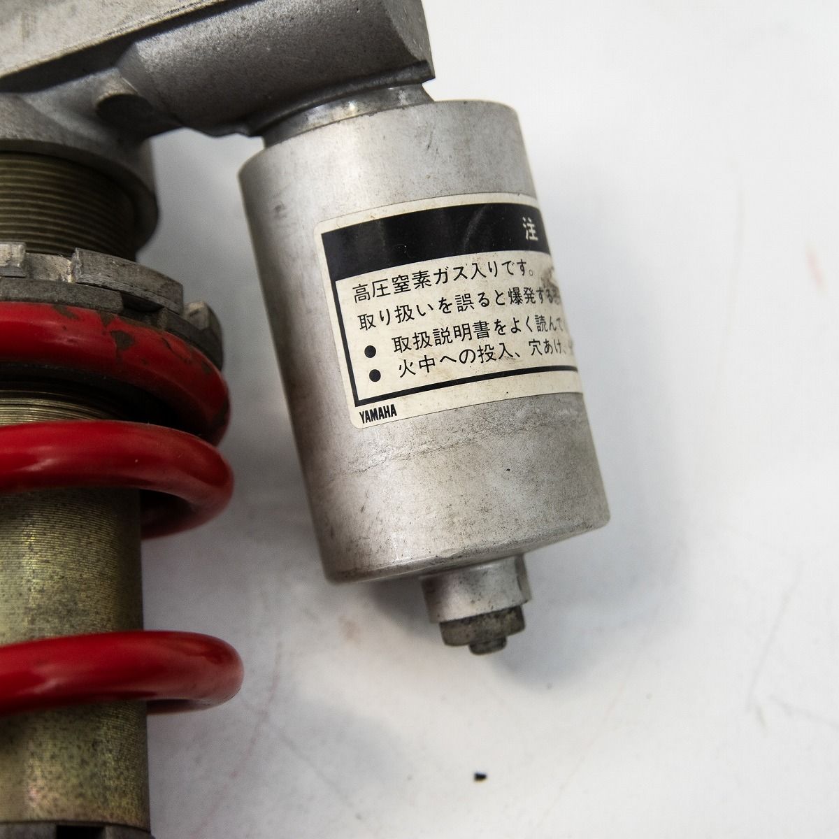 YAMAHA　TZR250R　3XV　純正 YAMAHA ヤマハ TZR250R 3XV⁄TZR250 3MA 純正キャリパー左右 未使用パッド付