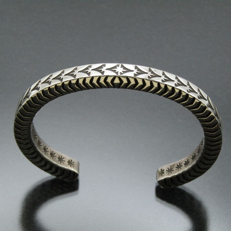 Sunshine Reeves ナバホ族 バングル 4面スタンプ ヘビーゲージ サンシャインリーブス ブレスレット メンズ レディース 80007144