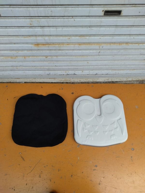 一部地域を除く 車椅子用クッション アウル クッション レギュラー OWL21-BK1-4040 KM-25-0829-07