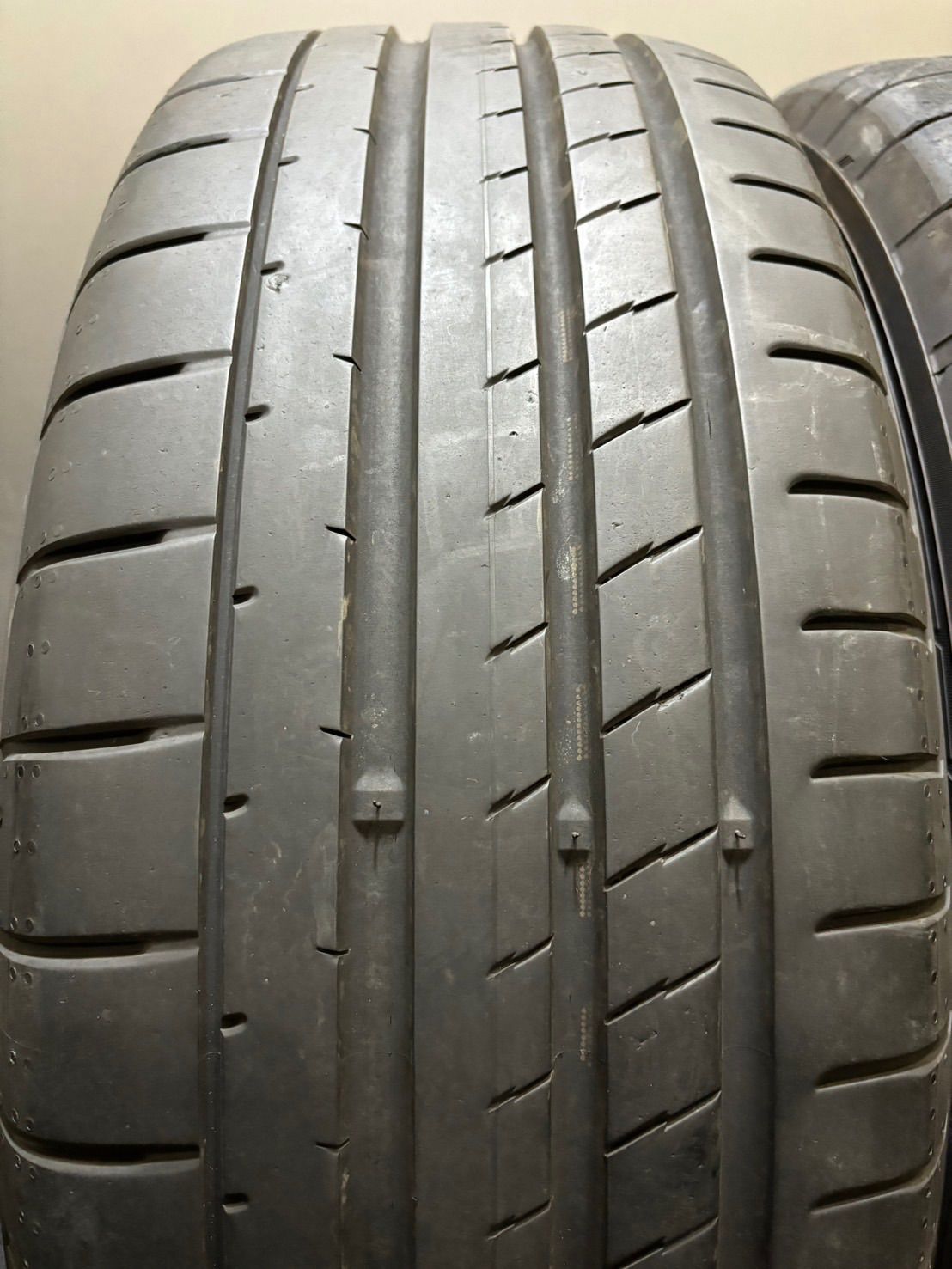 ★235/55R19 YOKOHAMA/ADVAN Sport V107 22年製 レクサス NX 純正OP TRD BBS製 19インチ 8J ＋39 114.3 5H 夏タイヤ 4本 (1-F852)