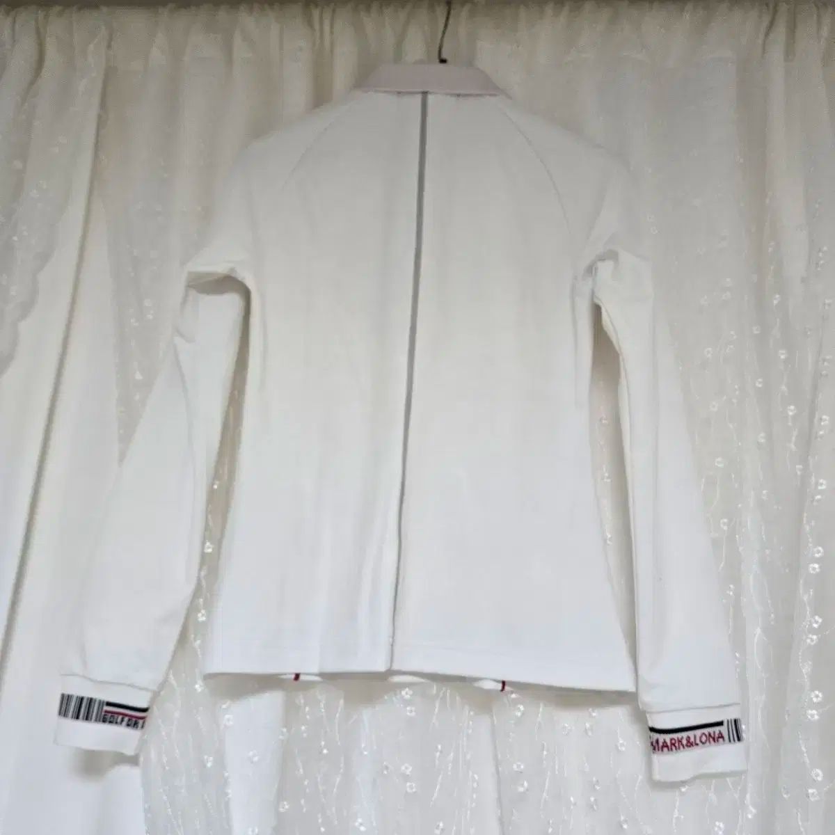 MARK LONA マークアンドロナ レディース ゴルフウェア 長袖Tシャツ 白