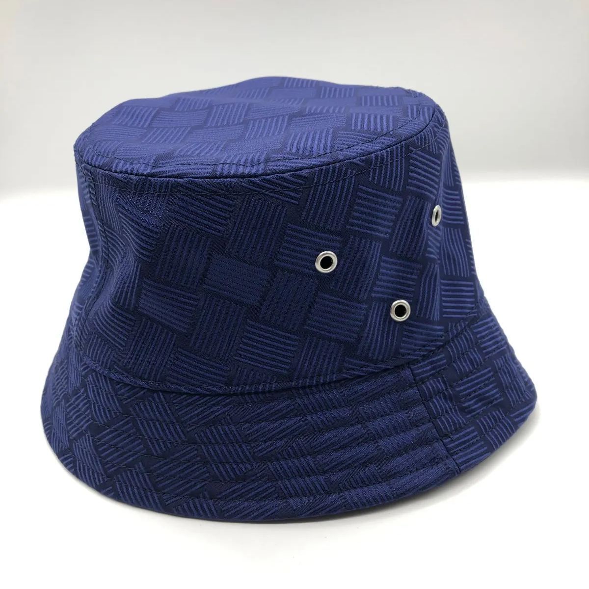 BOTTEGA VENETA バケットハット イントレチャート BOTTEGA VENETA バケットハット イントレチャート