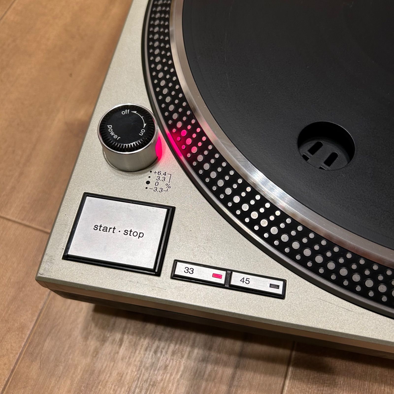 SL1200
