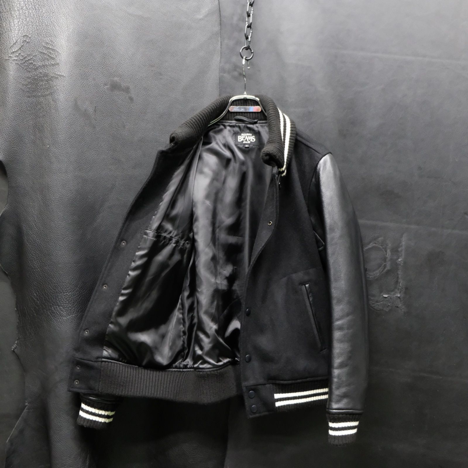 BEAMS 袖革 ドンキースタジャン Mサイズ 黒/黒 ビームス BEAMS 袖革 ドンキースタジャン Mサイズ 黒/黒 ビームス
