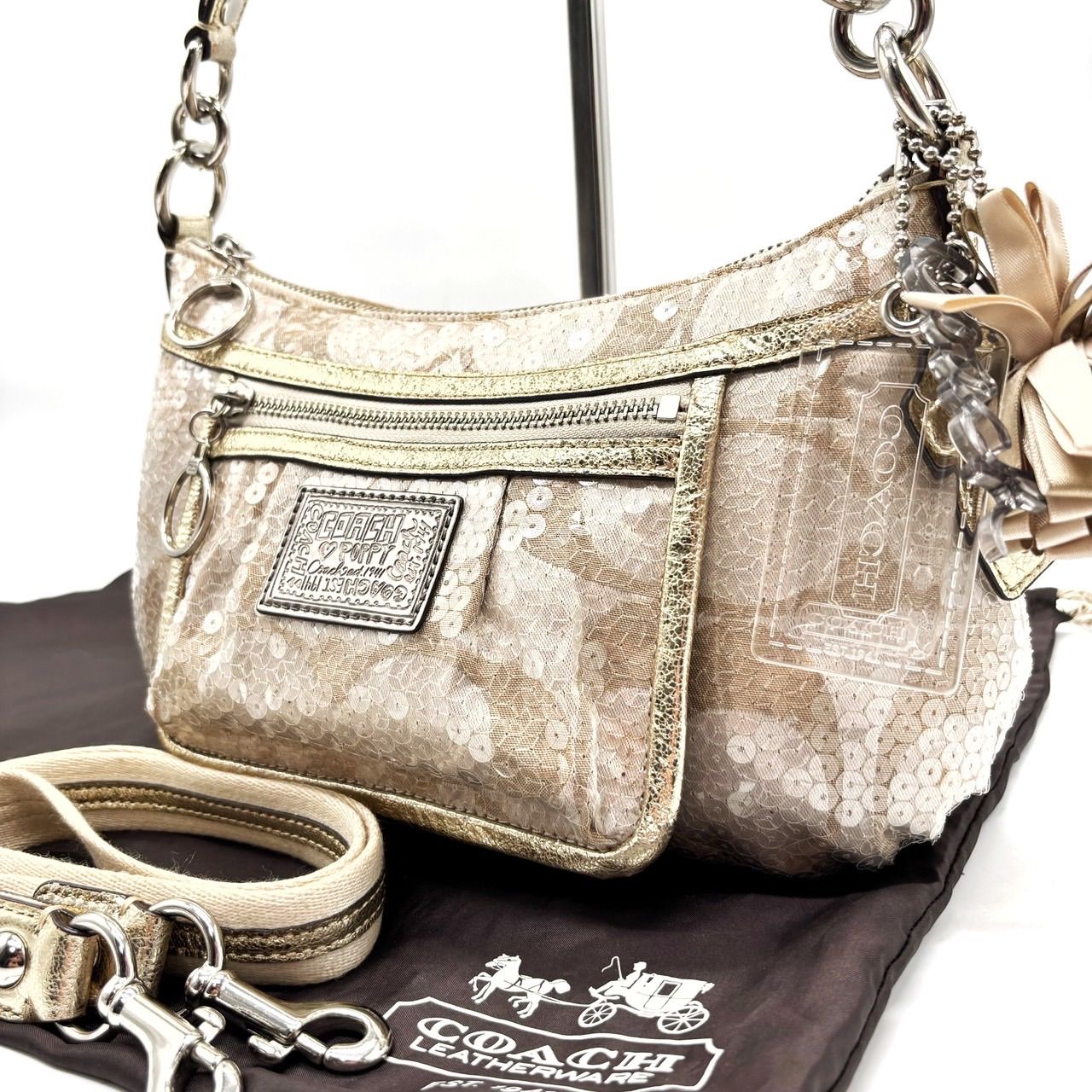 良品】 COACH poppy Sequin Y2K design beige leather shoulder bag 