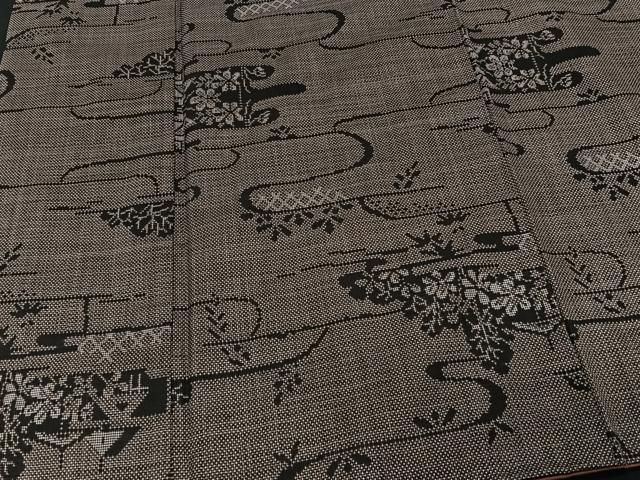 平和屋着物○本場大島紬 7マルキ 菱吉祥文 正絹 逸品 CAAU1734yc