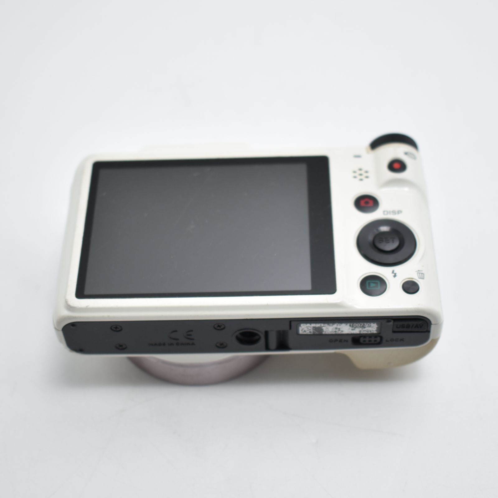 1610万画素 光学ズーム24倍