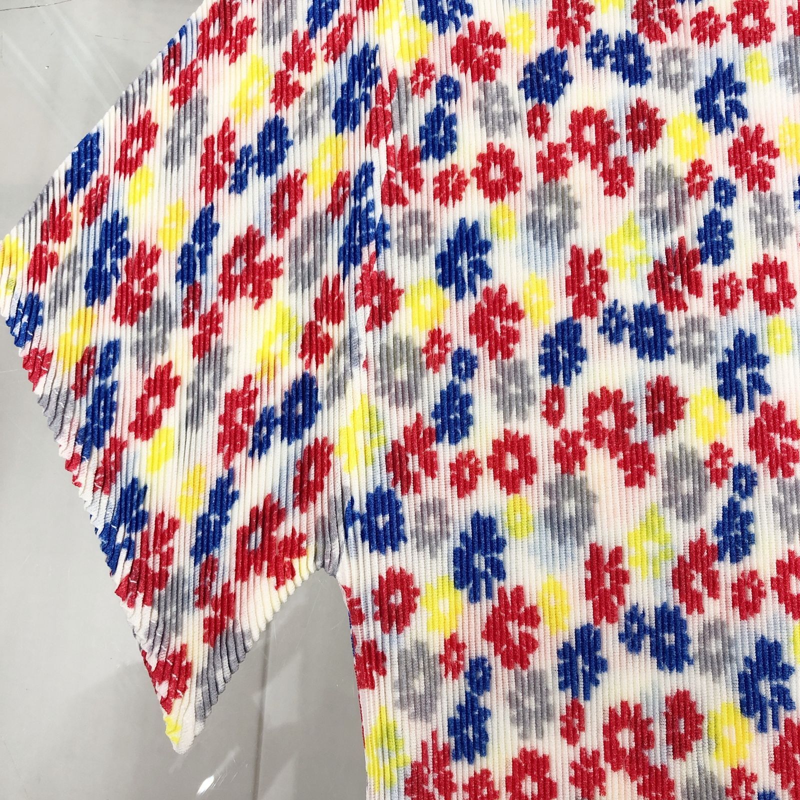 PLEATS PLEASE ISSEY MIYAKE プリーツプリーズ イッセイ ミヤケ 半袖