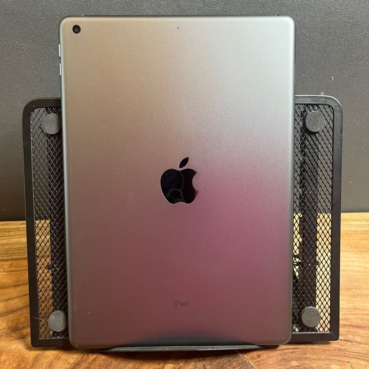 美品/お買得］Apple iPad 第7世代/128GB/Wi-Fi/バッテリー95%/ブラック/