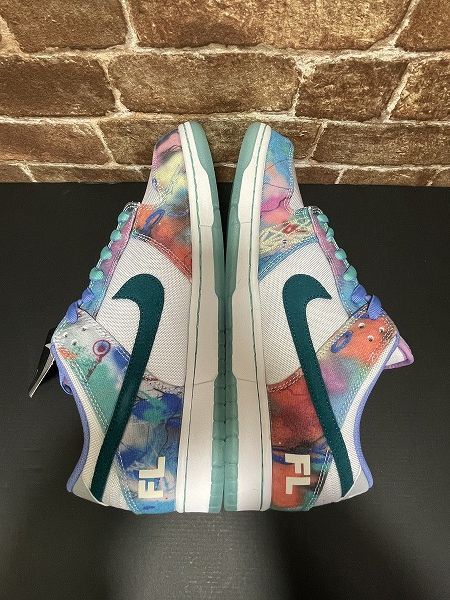 Nike × Futura SB Dunk Low White and Geode Teal ナイキ フューチュラ SB ダンク ロー ホワイト アンド ジオードティール  HF6061-400 スニーカー