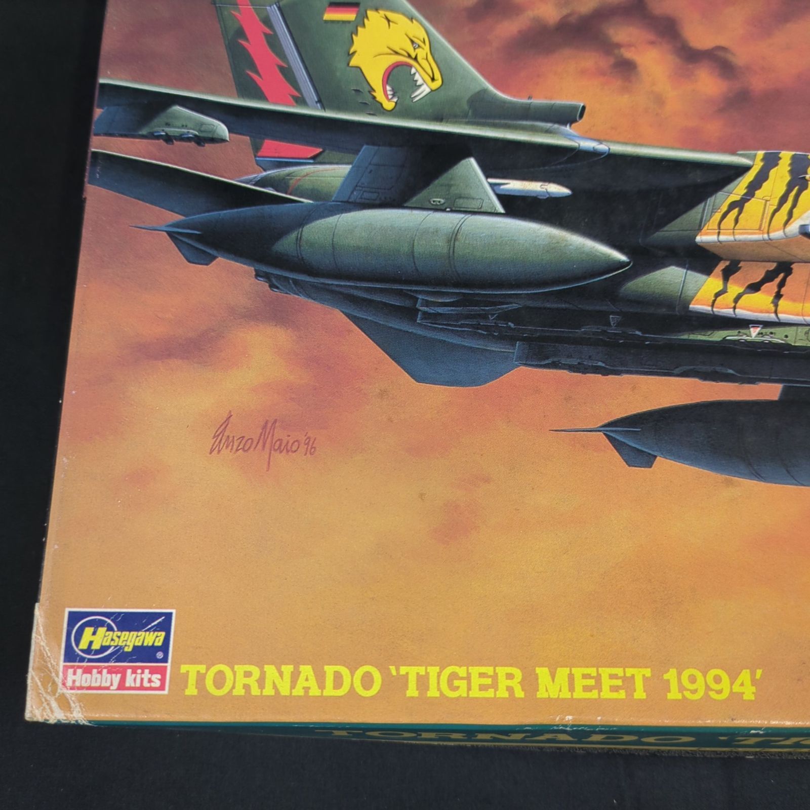 品 再 ハセガワ04074 トーネード タイガーミート1994 パッケージ傷みあり