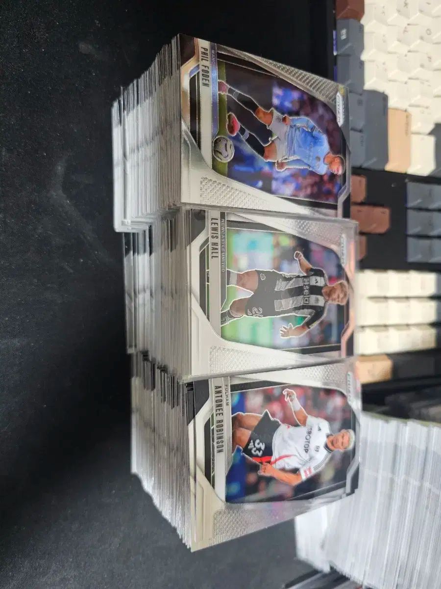 Panini パニーニ プリズム 24 25 EPL ベース サッカーカード 300 腸 フルセット 販売