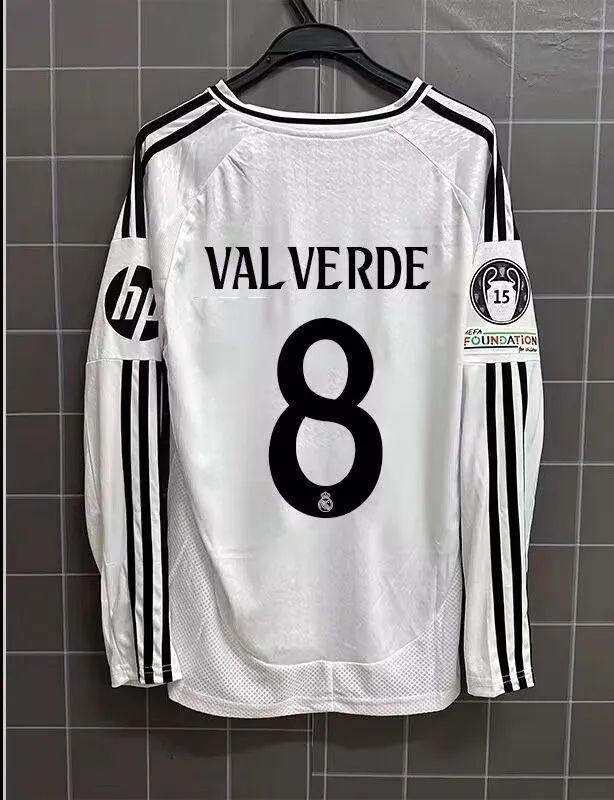 24-25 レアル・マドリード 8番 バルベルデ 長袖 ユニフォーム