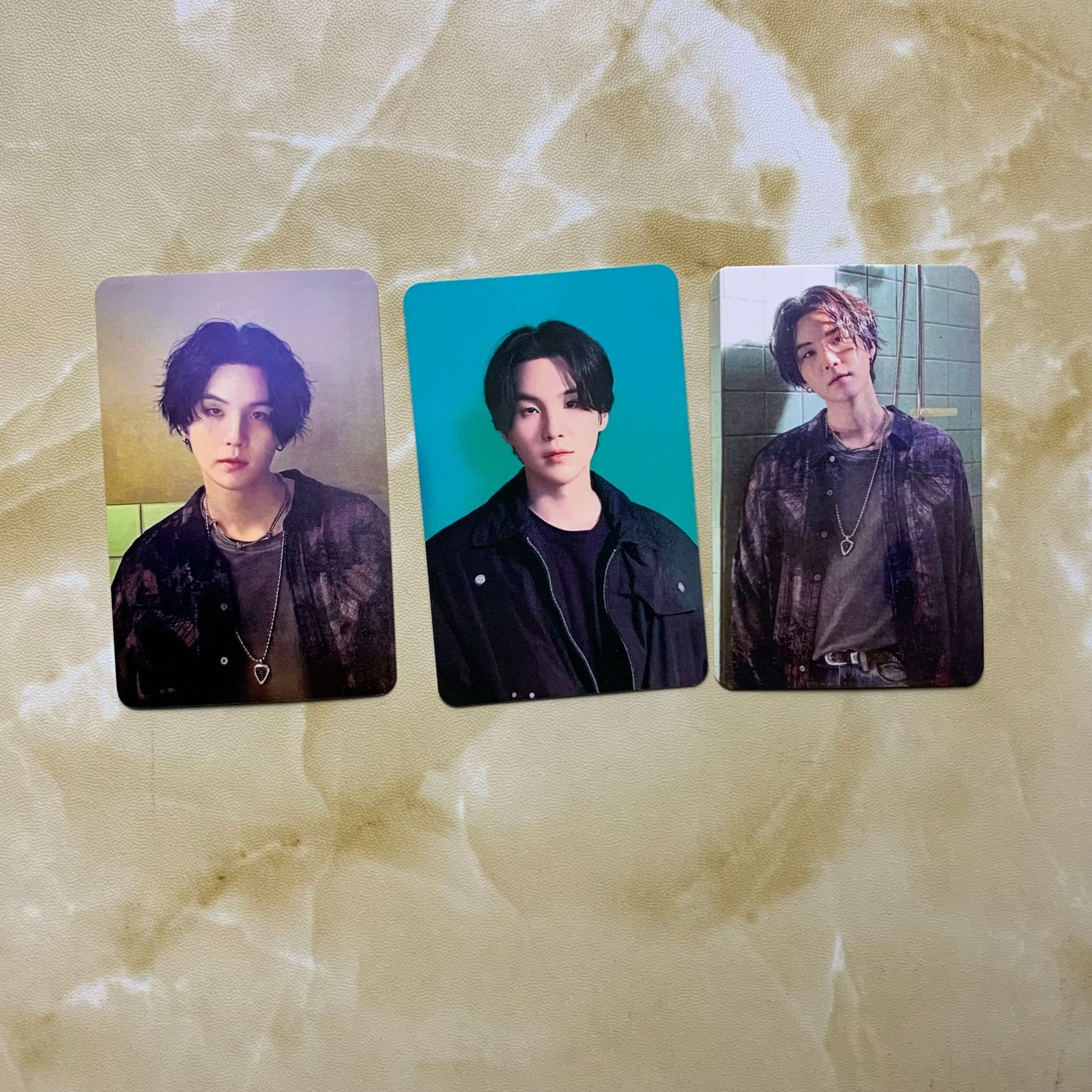 匿名配送 SUGA シュガ ミンユンギ Agust D TOUR D-DAY in SEOUL ARMY ZONE DAY1 24日 |25日 会場 未公開 トレカ フォトカード