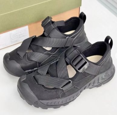 KEEN キーン サンダル スポーツサンダル オールジェンダー