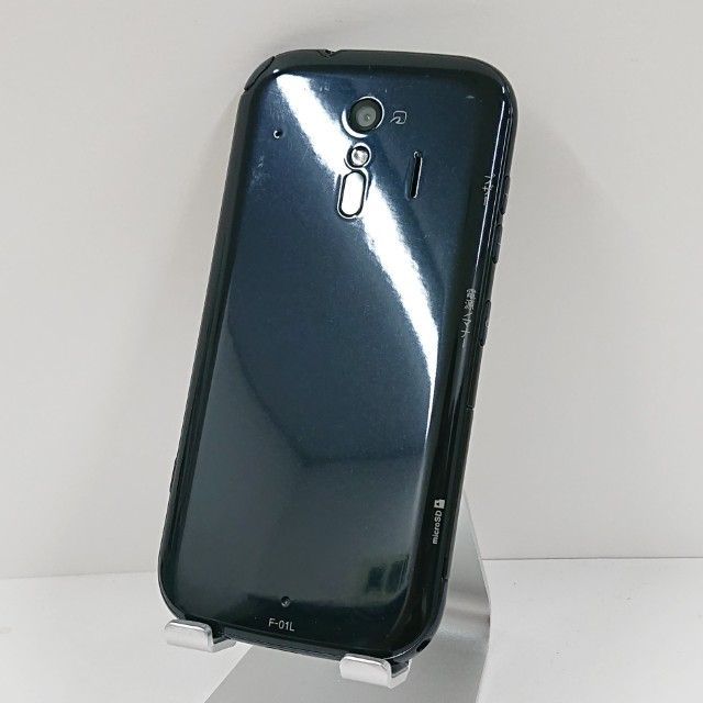 ドコモ　らくらくスマートフォン F-01L 本体のみ