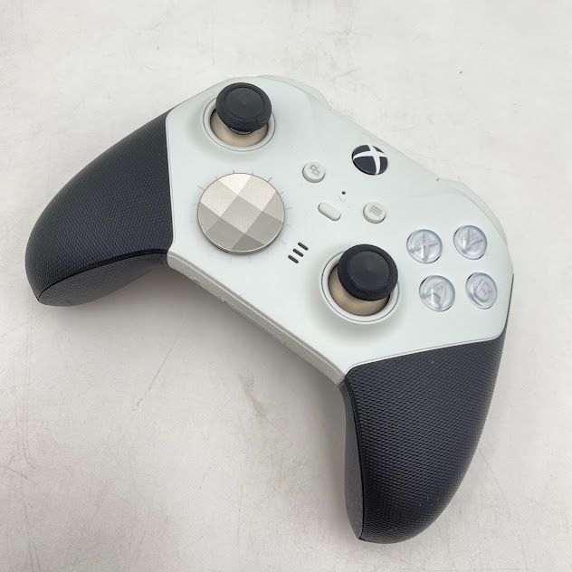 Xbox One ワイヤレス コントローラー　×２　黒・白 Xbox Elite ワイヤレス コントローラー シリーズ 2 | Xbox