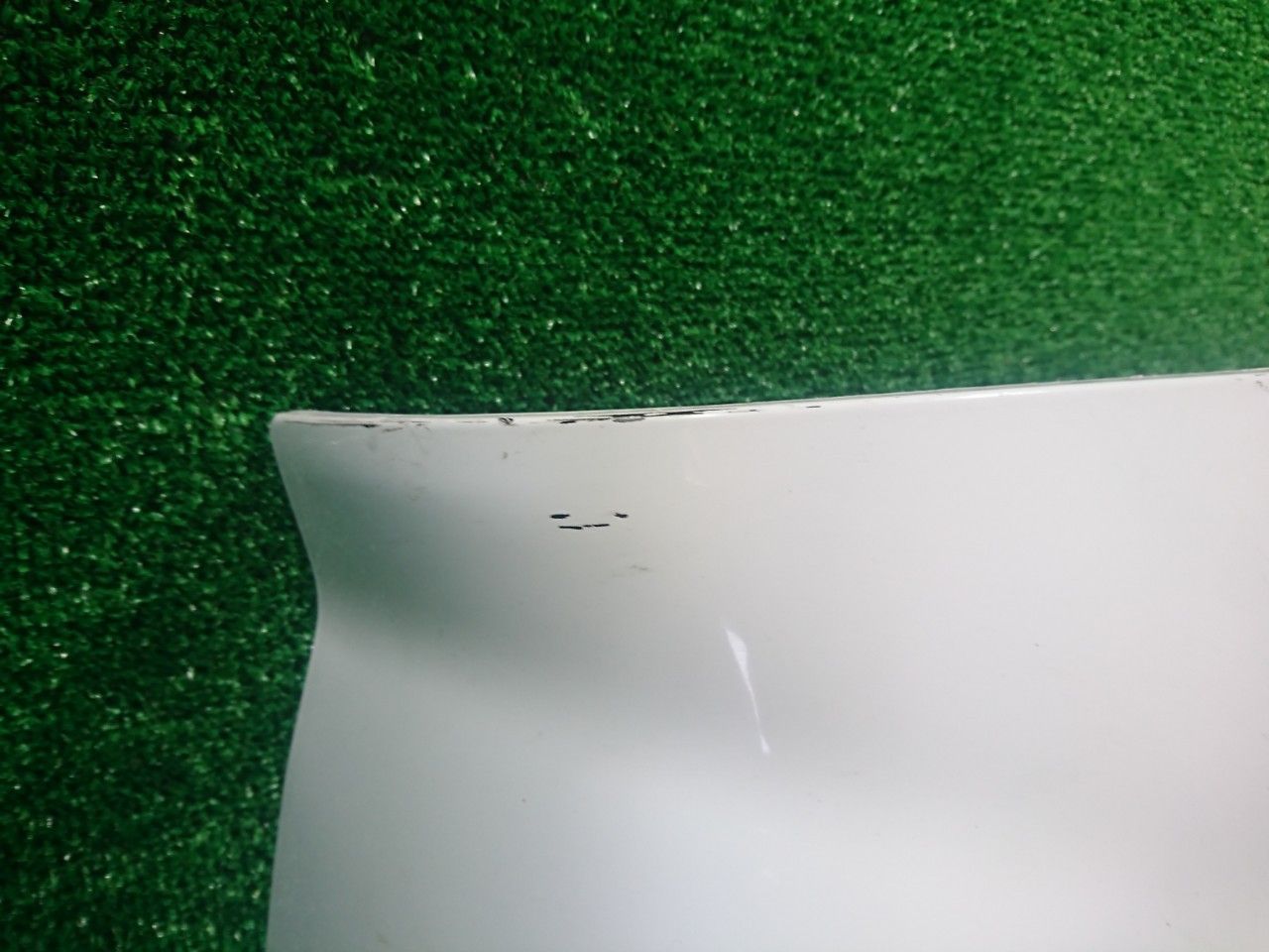 フロントバンパー