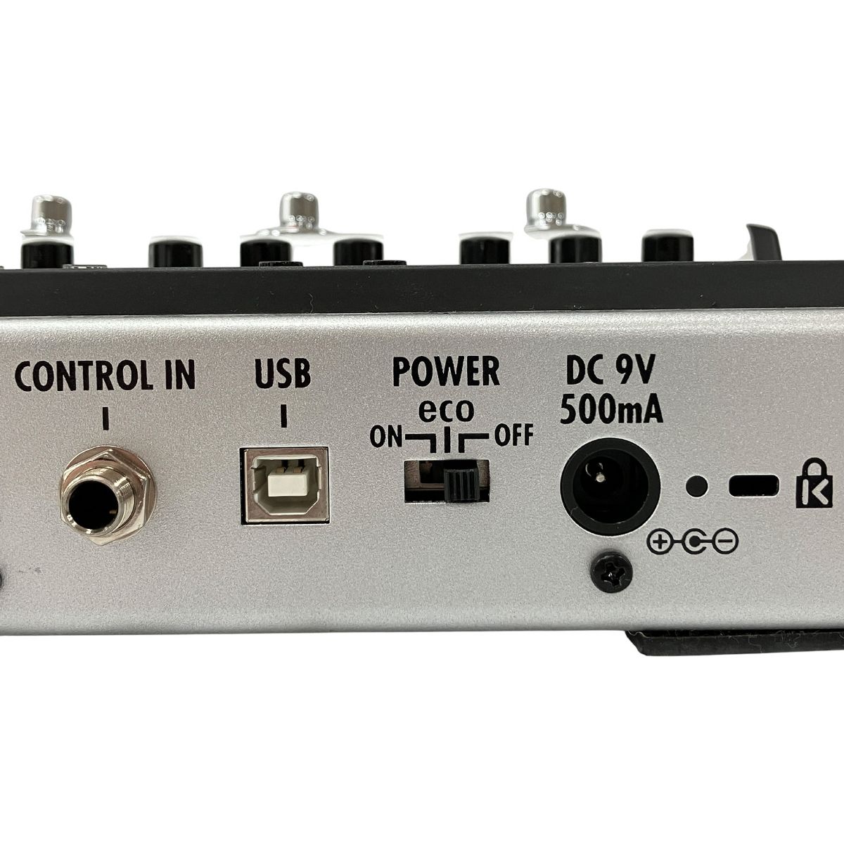 中古】ZOOM ギター用エフェクト・アンプシミュレーターG5 ZOOM】G5